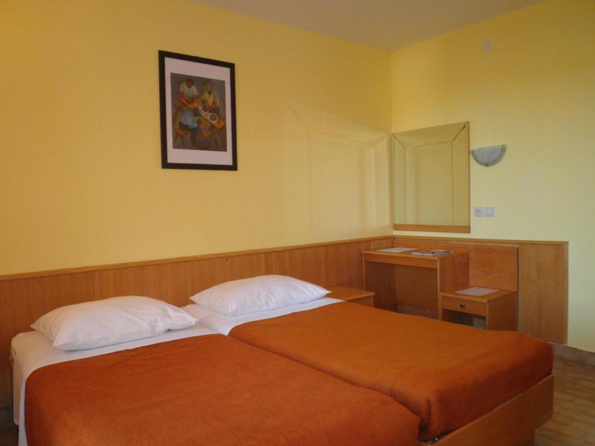 Hotel Zora Pavilions 프리모스턴 외부 사진