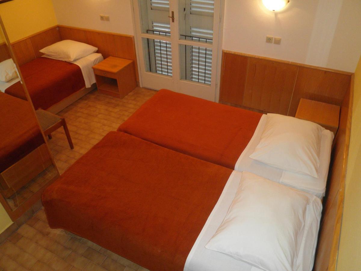 Hotel Zora Pavilions 프리모스턴 외부 사진